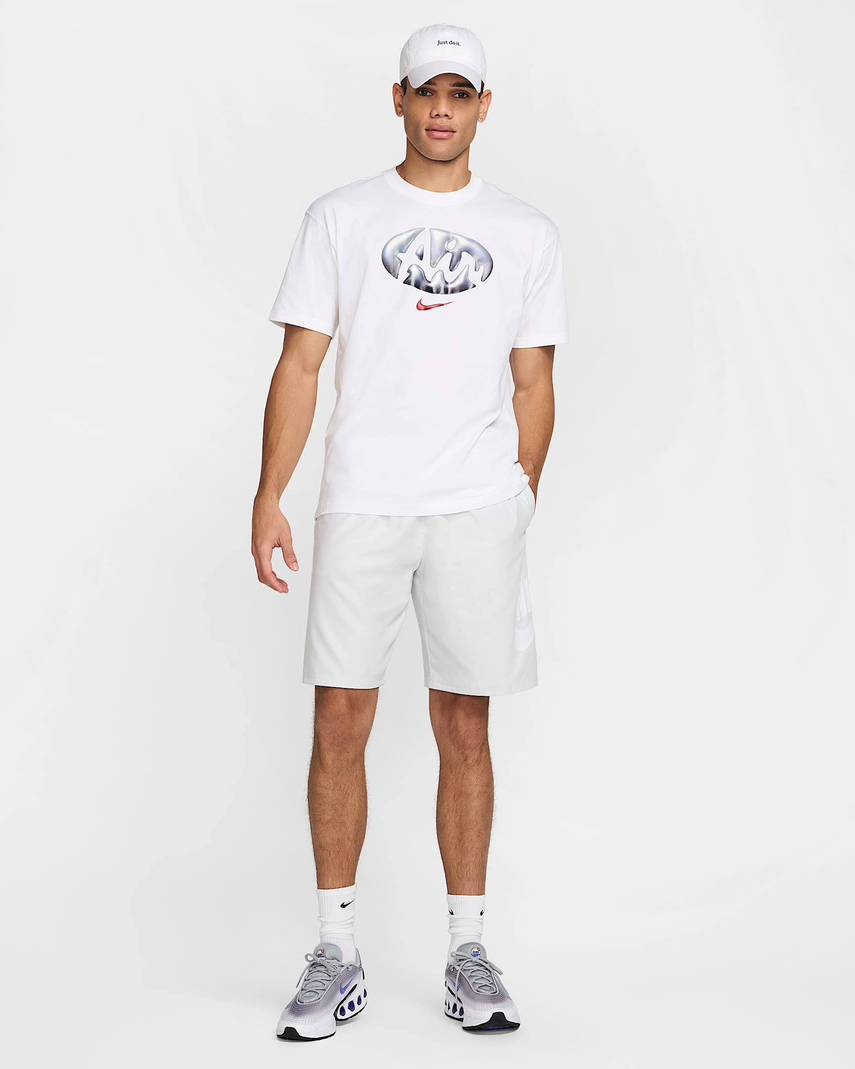 Nike Max90 Herren T-Shirt: Dein Statement in Style und Komfort. Hol dir den lässigen Look!